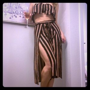 Crop top with matching capri.